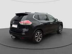 Nissan X-Trail (2015) thumbnail 3