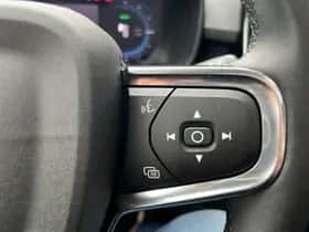 Volvo XC40 (2023) thumbnail 26