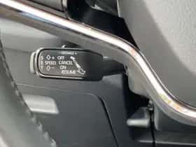 Škoda Octavia (2022) thumbnail 12