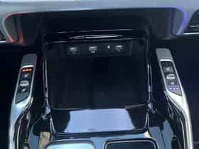 Kia Sorento (2021) thumbnail 22
