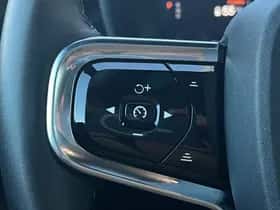 Polestar 2 (2021) thumbnail 12