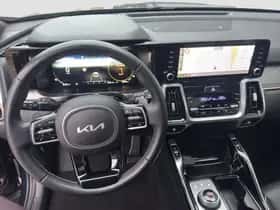 Kia Sorento (2021) thumbnail 14