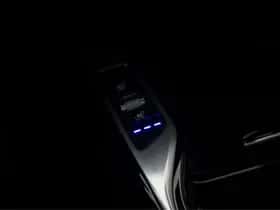 Kia Sorento (2021) thumbnail 5