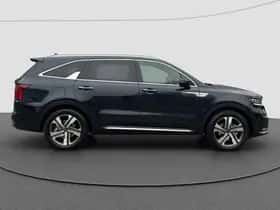 Kia Sorento (2021) thumbnail 6