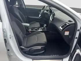 Kia Ceed Sportswagon (2022) thumbnail 16
