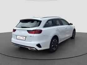Kia Ceed Sportswagon (2022) thumbnail 3