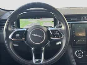 Jaguar F-Pace (2023) thumbnail 12
