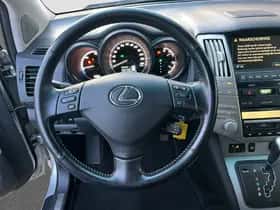 Lexus RX (2007) thumbnail 16