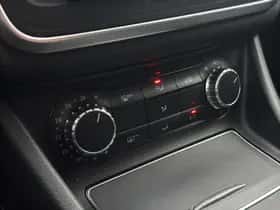 Mercedes-Benz CLA-Klasse (2019) thumbnail 18