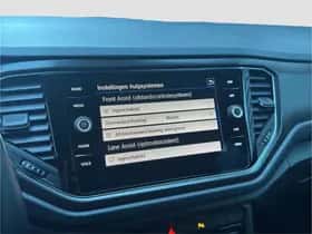 Volkswagen T-Roc (2019) thumbnail 18