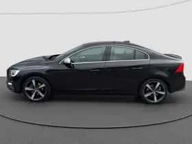 Volvo S60 (2016) thumbnail 5