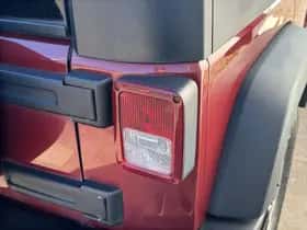 Jeep Wrangler (2009) thumbnail 16