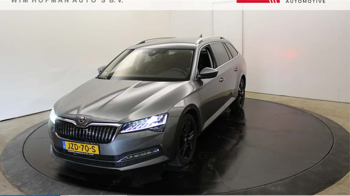 Škoda Superb (2022) — foto 1