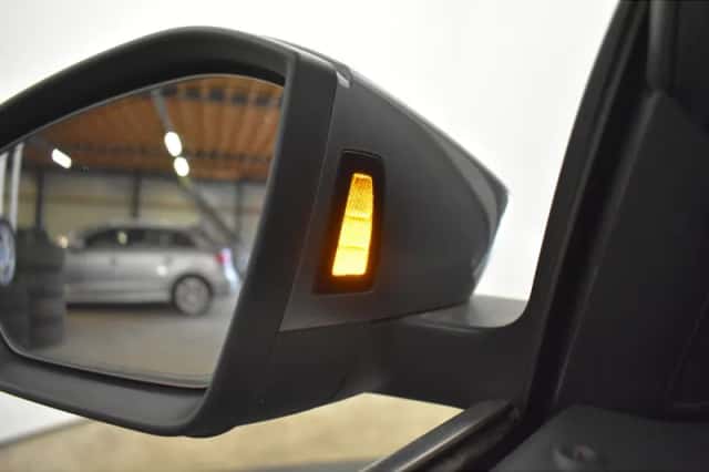 Škoda Superb (2022) thumbnail 5
