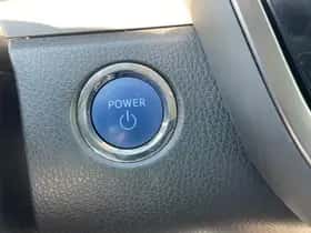 Toyota Camry (2021) thumbnail 16