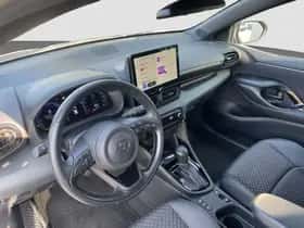 Toyota Yaris (2024) thumbnail 11