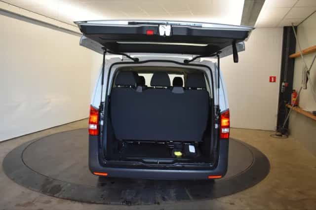 Mercedes-Benz Vito (2018) thumbnail 3