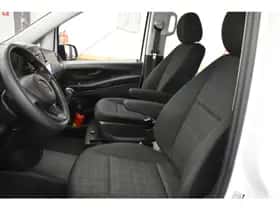 Mercedes-Benz Vito (2018) thumbnail 9
