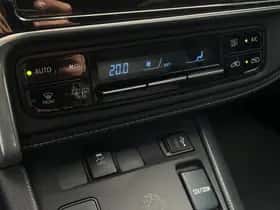 Toyota Auris (2018) thumbnail 20