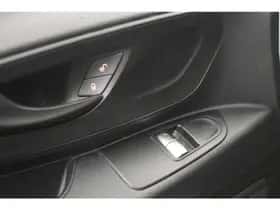 Mercedes-Benz Vito (2018) thumbnail 8