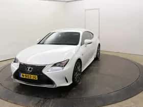 Lexus RC (2017) thumbnail 35
