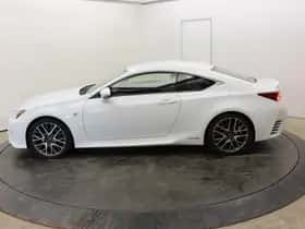 Lexus RC (2017) thumbnail 42