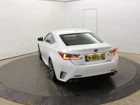Lexus RC (2017) thumbnail 49