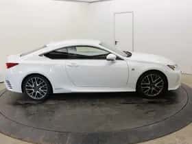 Lexus RC (2017) thumbnail 60