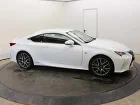 Lexus RC (2017) thumbnail 62