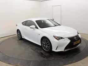 Lexus RC (2017) thumbnail 65