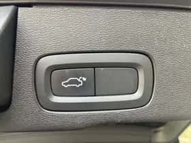 Volvo XC60 (2019) thumbnail 30