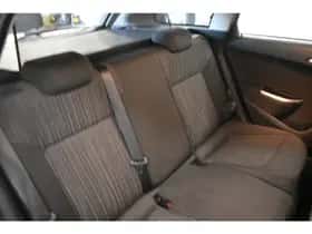 Opel Astra (2011) thumbnail 13