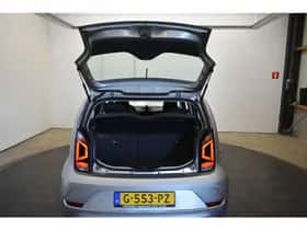 Volkswagen Up! (2019) thumbnail 8