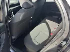Toyota Yaris (2023) thumbnail 17