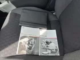 Toyota Yaris (2023) thumbnail 22