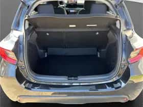 Toyota Yaris (2023) thumbnail 19
