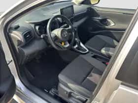Toyota Yaris (2023) thumbnail 7