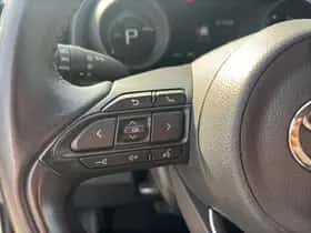 Toyota Yaris (2023) thumbnail 9