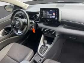 Toyota Yaris (2023) thumbnail 15