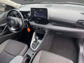 Toyota Yaris (2023) thumbnail 16