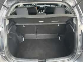 Toyota Yaris (2023) thumbnail 18