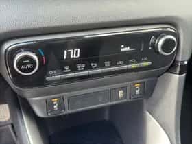 Toyota Yaris (2023) thumbnail 14