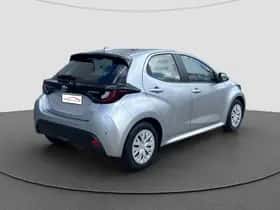 Toyota Yaris (2023) thumbnail 15