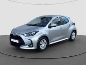 Toyota Yaris (2023) thumbnail 8