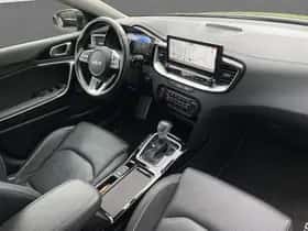 Kia Ceed Sportswagon (2022) thumbnail 2