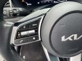 Kia Ceed Sportswagon (2022) thumbnail 13