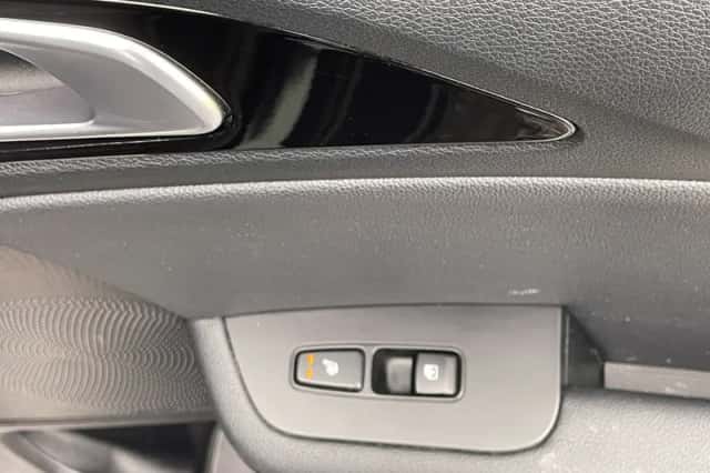 Kia Ceed Sportswagon (2022) thumbnail 5