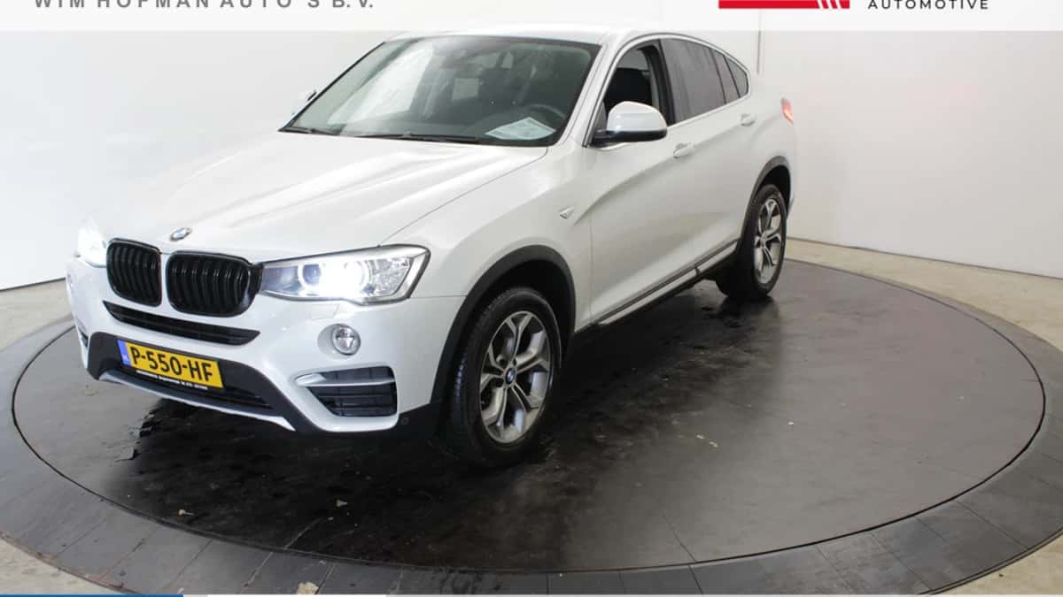 BMW X4 (2017) — foto 1