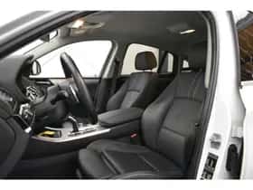 BMW X4 (2017) thumbnail 2