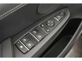 BMW X4 (2017) thumbnail 17